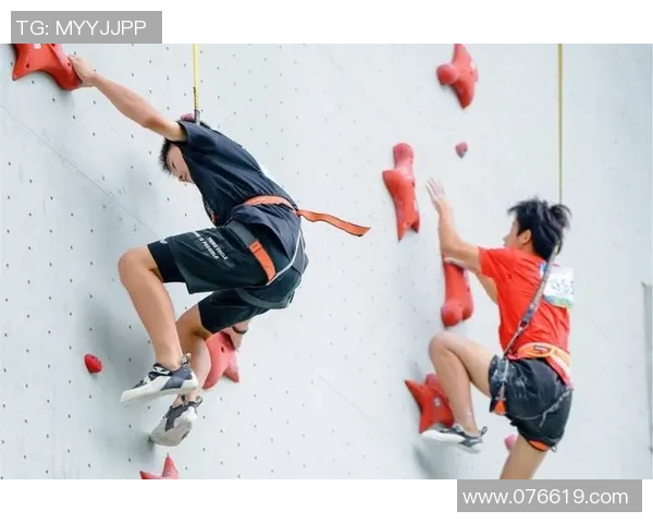 赛后分析：深圳攀岩队与重庆攀岩队的默契配合与战术探讨