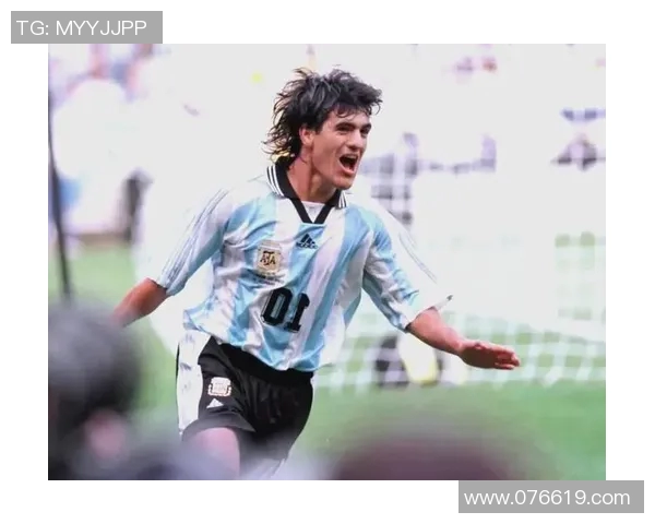 足球明星背后的传奇故事与成长历程全揭秘