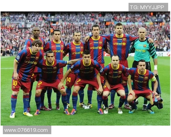 世杰足球明星视频带你领略足球场上的激情与荣耀